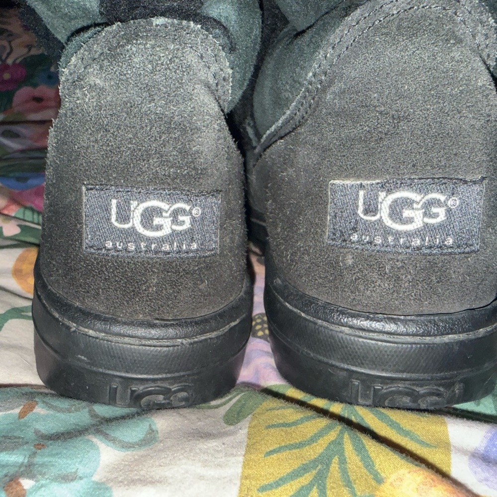 UGG Black Sheepskin and wool Sundance II tall boots